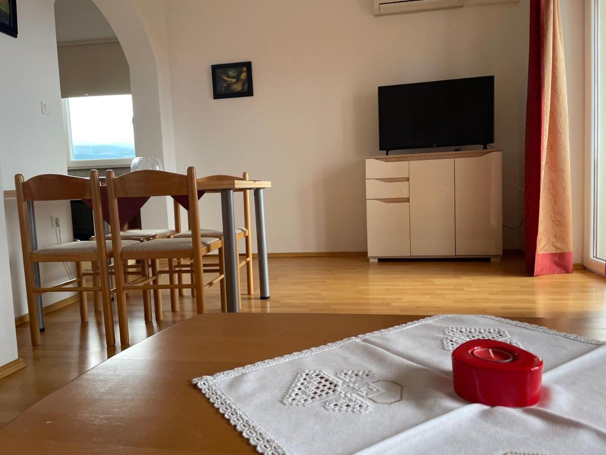 Apartments Nikolina Нови-Винодолски Экстерьер фото