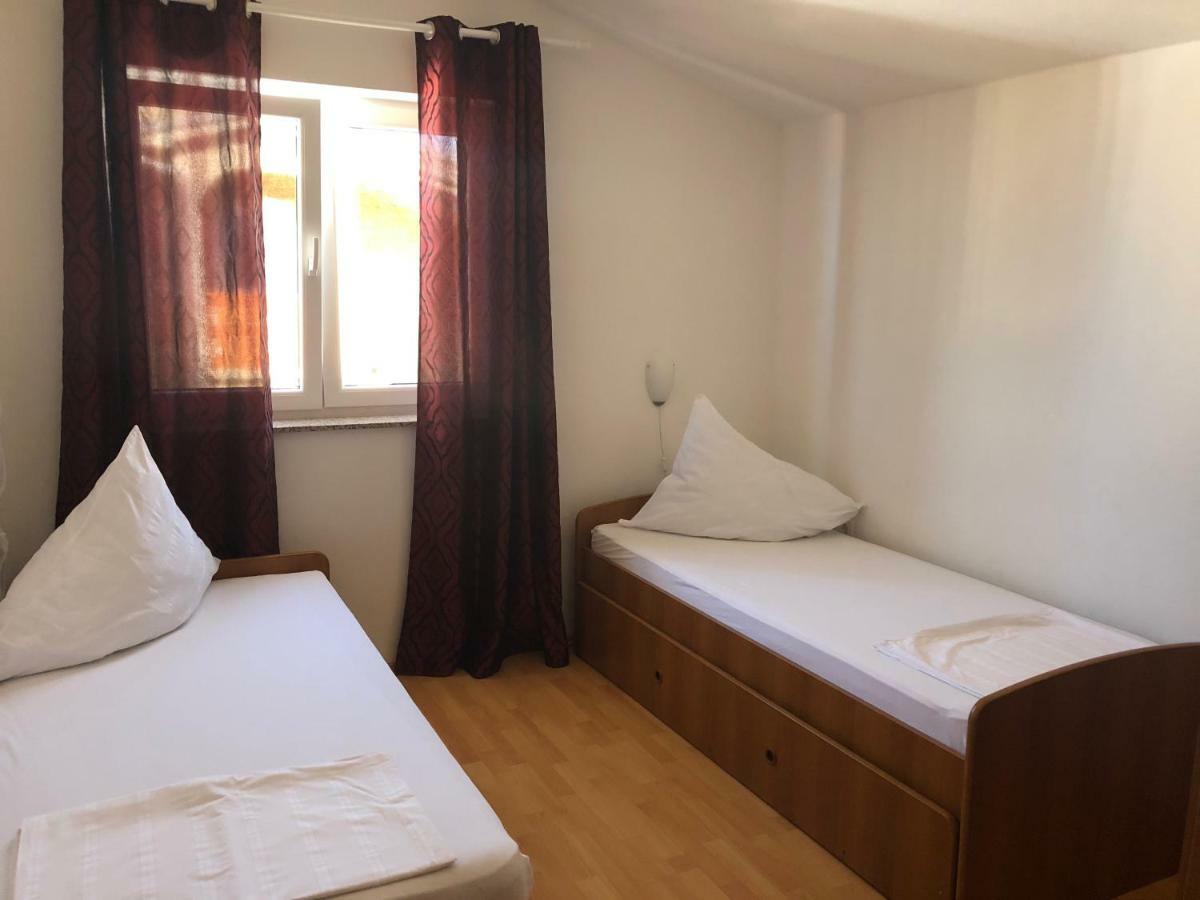 Apartments Nikolina Нови-Винодолски Экстерьер фото